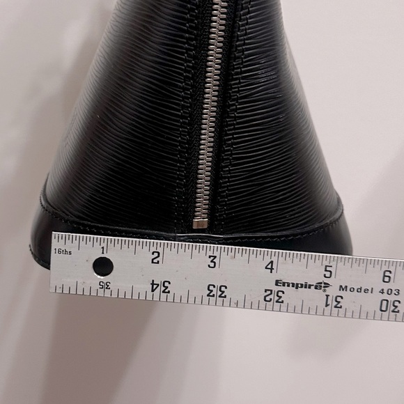 Authentic LOUIS VUITTON Epi Alma PM Leather Luxury Handle Black Bags Handbags - Picture 15 of 16